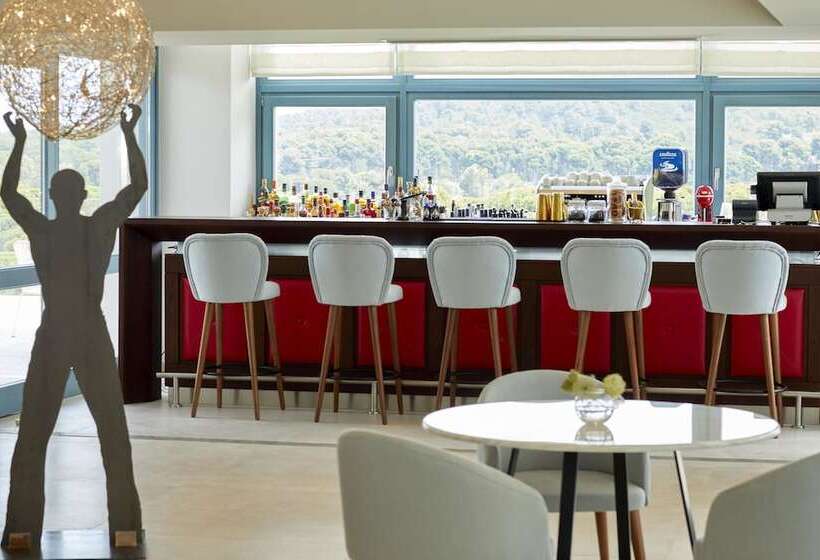 Отель Elivi Skiathos