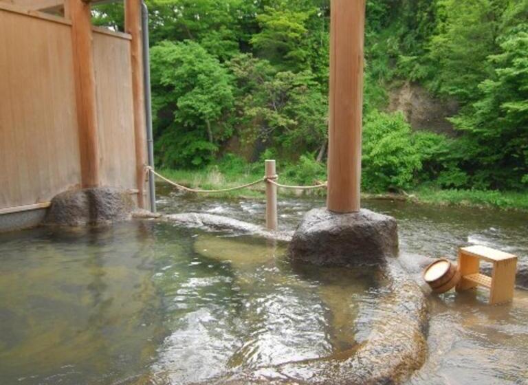 호텔 Namari Onsen Kokoro No Toki Jusangatsu