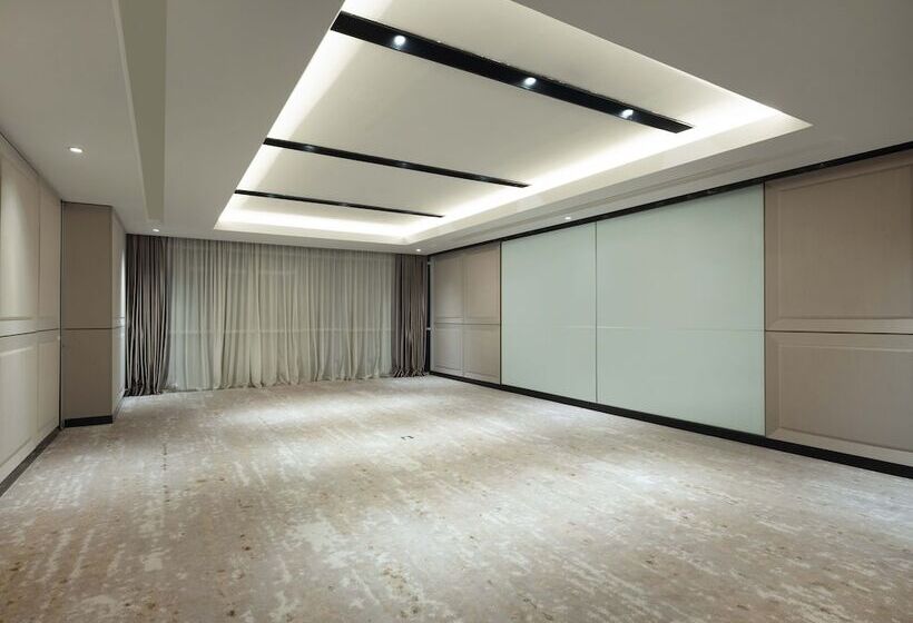 Gramm Hotel By Ambarrukmo Formerly Grand Ambarrukmo Yogyakarta