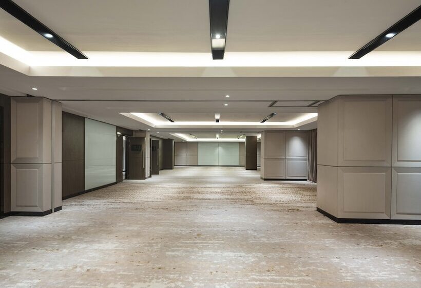 Gramm Hotel By Ambarrukmo Formerly Grand Ambarrukmo Yogyakarta