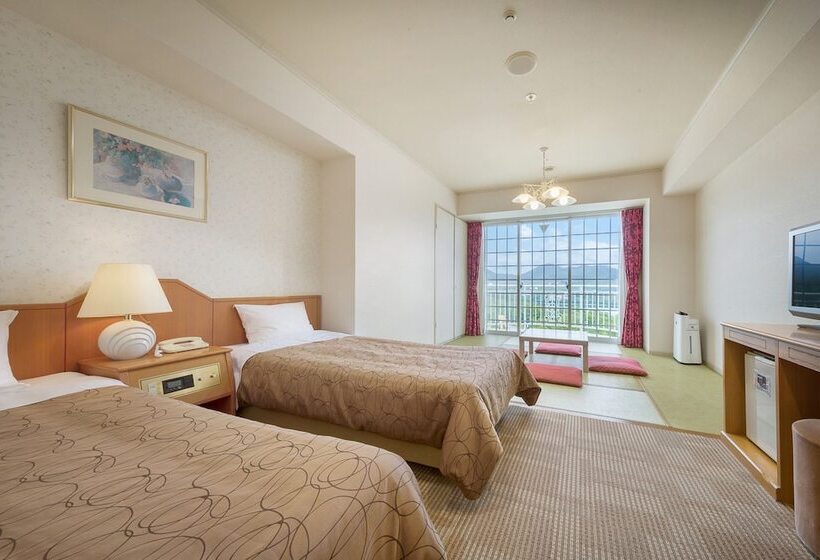 Отель Green Plaza Tojoko