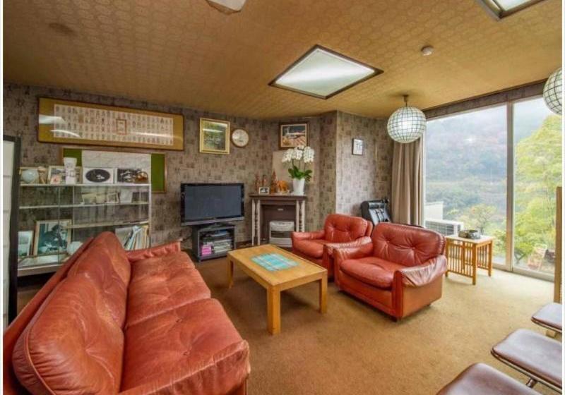 酒店 Hakuchi Onsen Konishi Ryokan