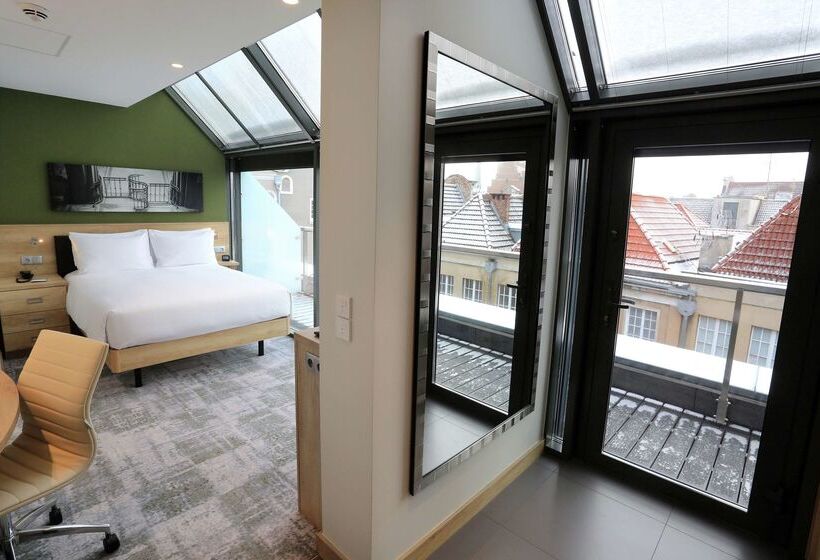Отель Hampton By Hilton Gdansk Old Town