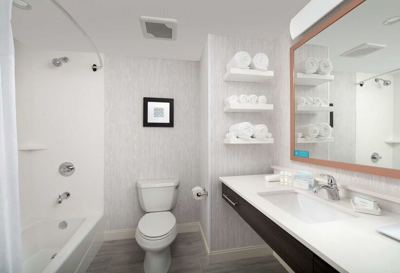 فندق Hampton Inn Marathon   Florida Keys