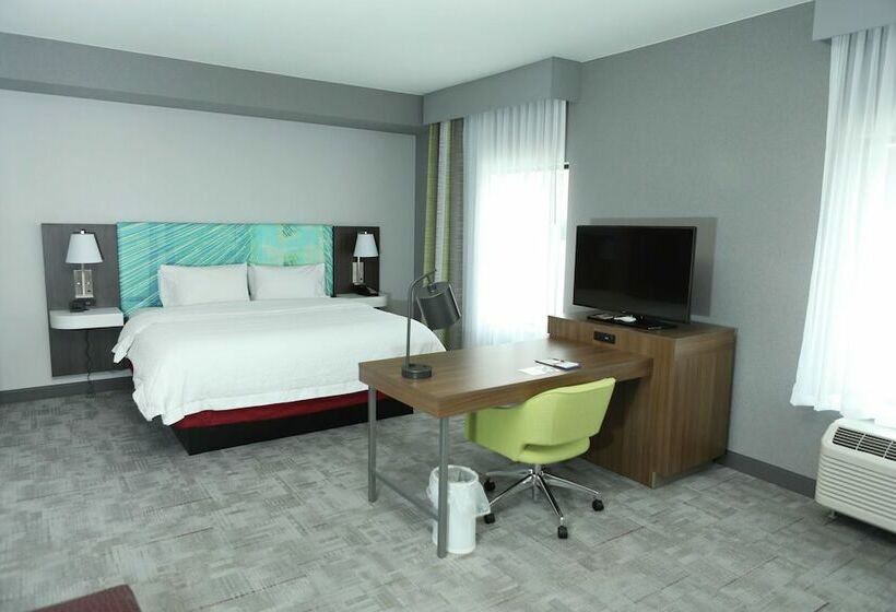 فندق Hampton Inn & Suites Burlington