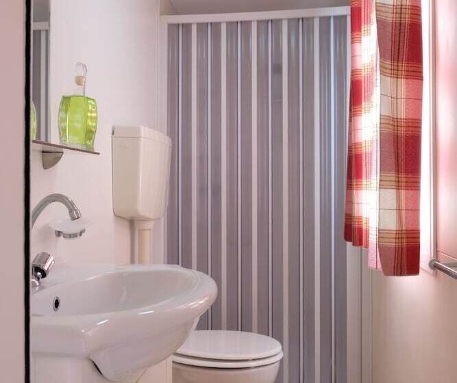 ホテル Happy Camp Rosapineta Camping Village