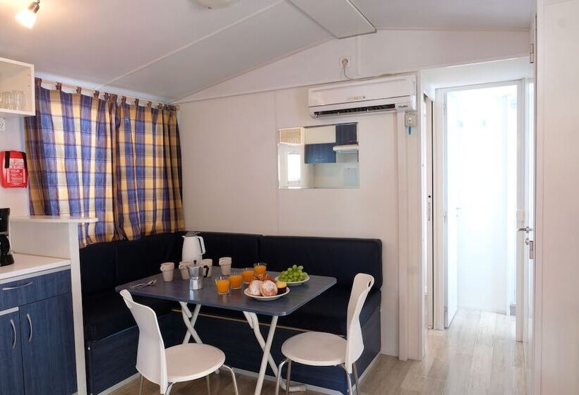 ホテル Happy Camp Rosapineta Camping Village