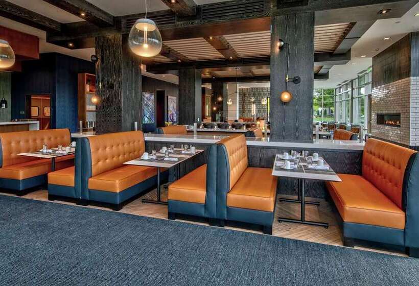 ホテル Hilton Franklin Cool Springs