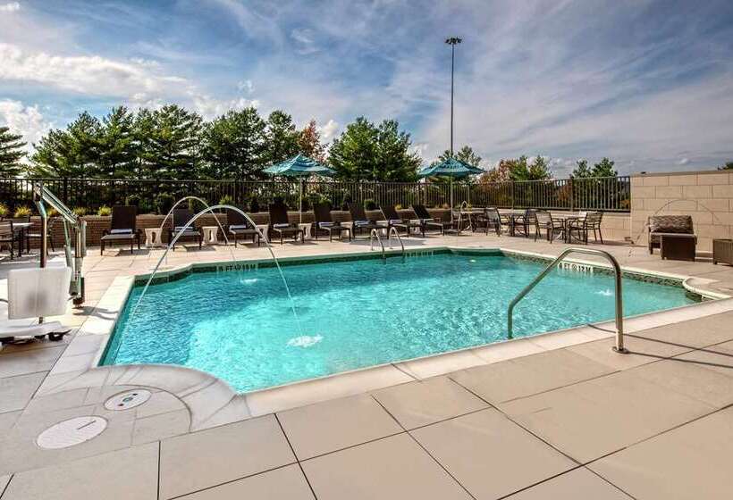 ホテル Hilton Franklin Cool Springs