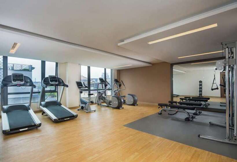 酒店 Hilton Garden Inn Qidong