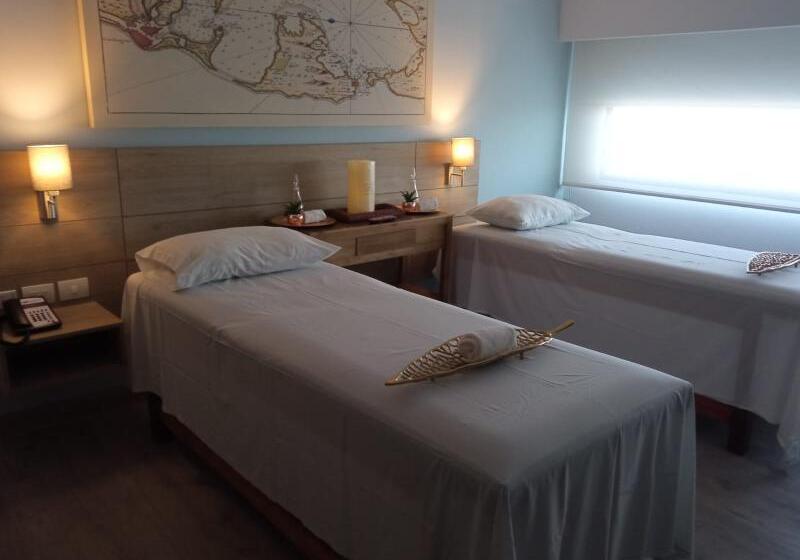 בית מלון כפרי Holiday Inn Express Cartagena Manga, An Ihg