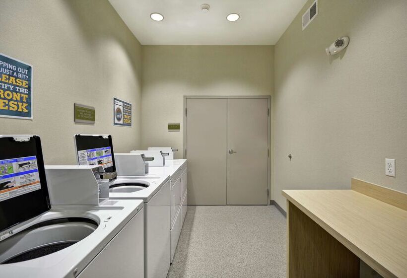 فندق Home2 Suites By Hilton Carbondale