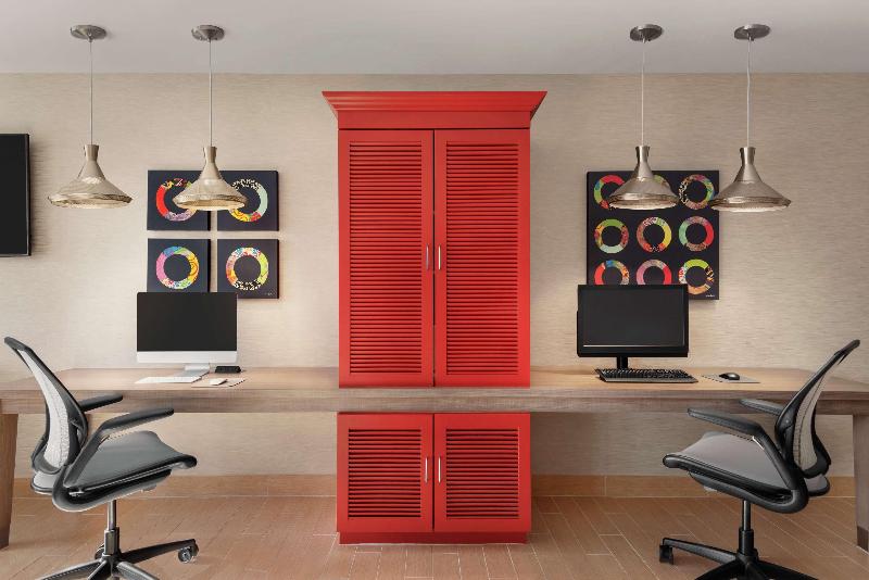 فندق Home2 Suites By Hilton Woodbridge Potomac Mills