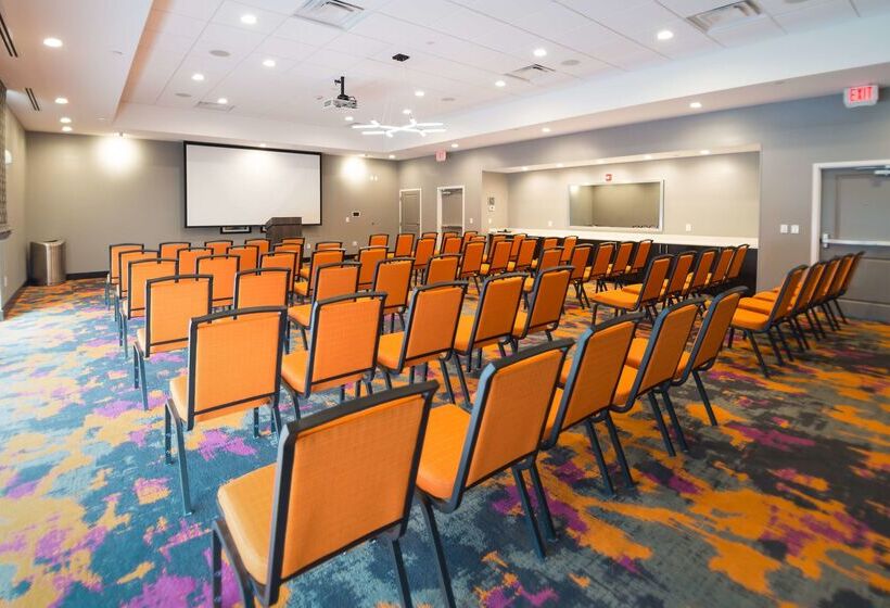 فندق Homewood Suites By Hilton Tulsa Catoosa