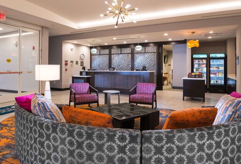 فندق Homewood Suites By Hilton Tulsa Catoosa