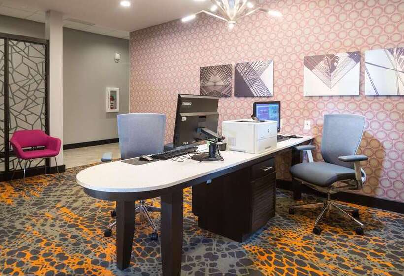 فندق Homewood Suites By Hilton Tulsa Catoosa