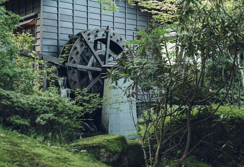 בית מלון כפרי Hoshino Resorts Kai Kawaji