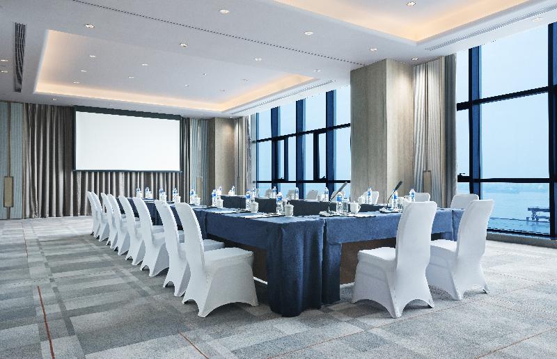 Hotel Hualuxe Wuhu, An Ihg