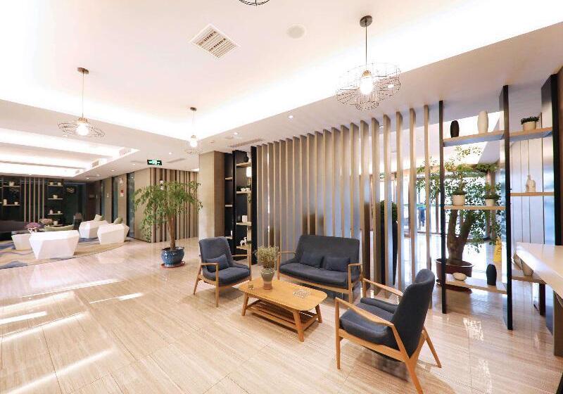 בית מלון כפרי Ibis Styles Gy Bosideng Plz