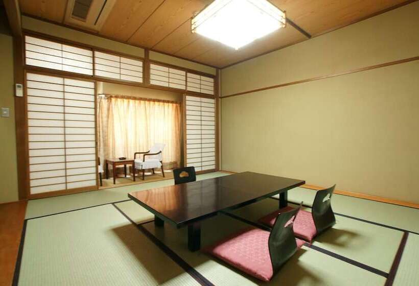 فندق Imakuni Ryokan