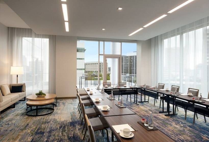 Отель Intercontinental Houston, An Ihg