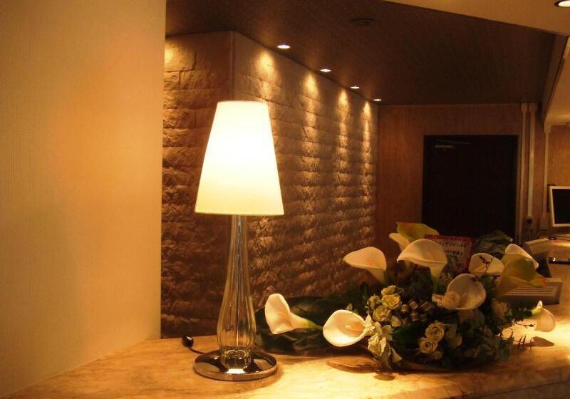 ホテル Kurayoshi City