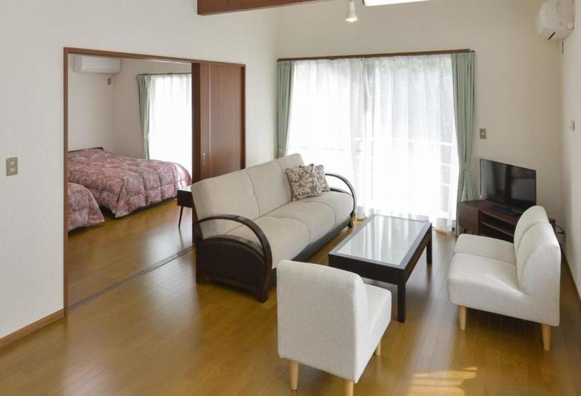 酒店 Lenessa Akazawa