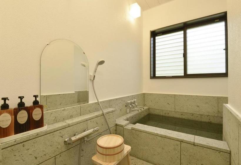 酒店 Lenessa Akazawa