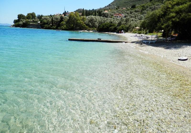 Отель Lefkada Beachfront Apartment