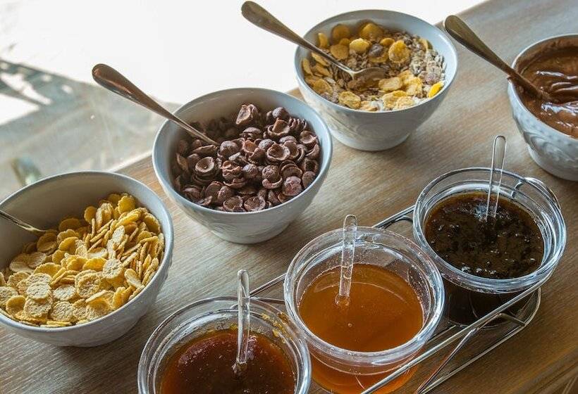 בית מלון כפרי Lotos Mountain Resort