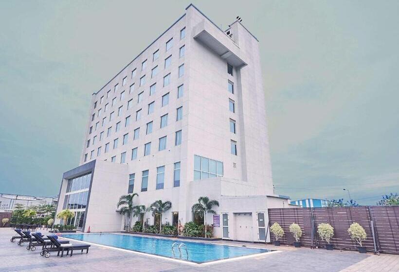 هتل Mercure Chennai Sriperumbudur