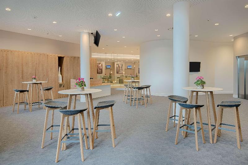 בית מלון כפרי NH Toulouse Airport