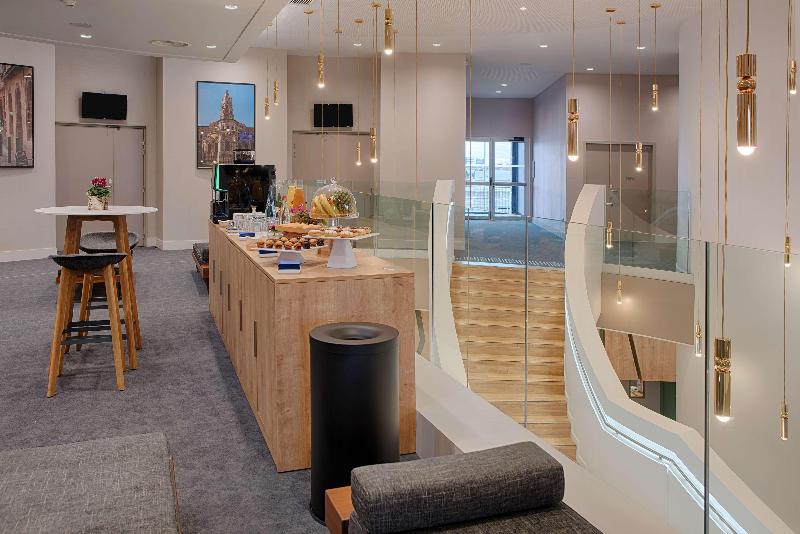 בית מלון כפרי NH Toulouse Airport