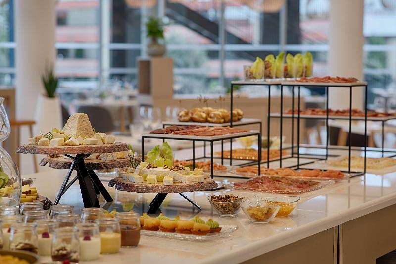 בית מלון כפרי NH Toulouse Airport