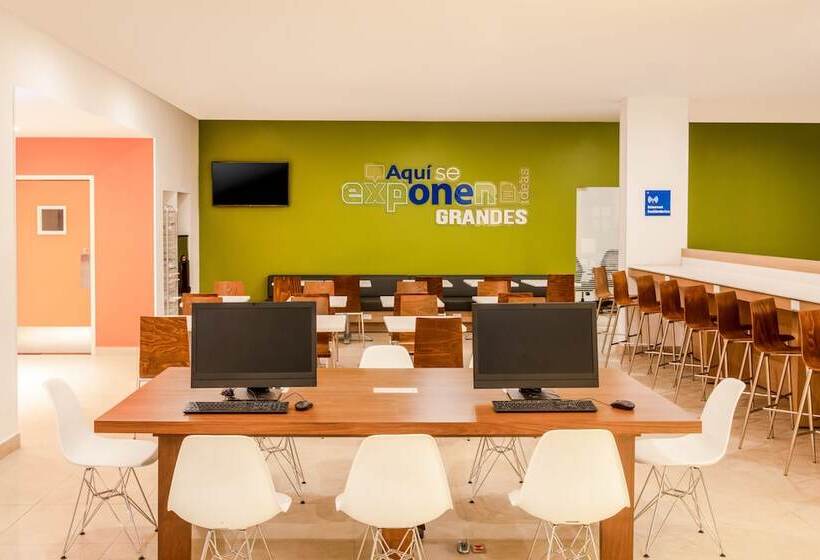 Отель One Ciudad De Mexico La Raza