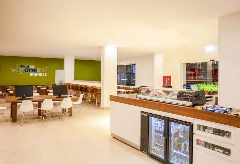 Отель One Ciudad De Mexico La Raza