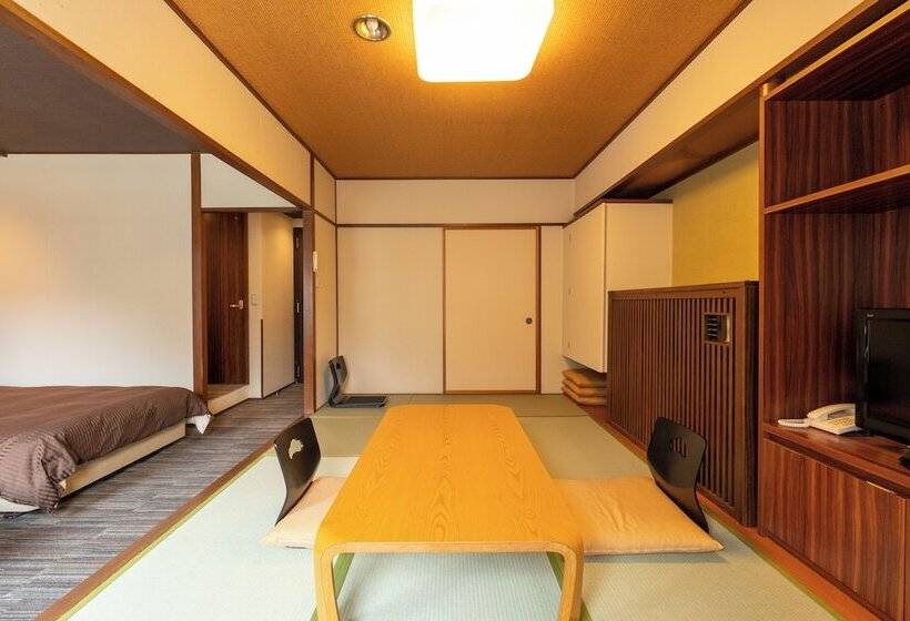 בית מלון כפרי Ooedo Onsen Monogatari Higashiyama Grand