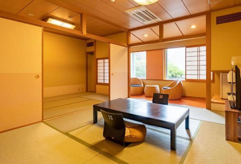 فندق Ooedo Onsen Monogatari Higashiyama Grand