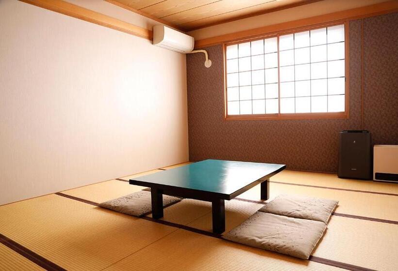 בית מלון כפרי Paper Moon