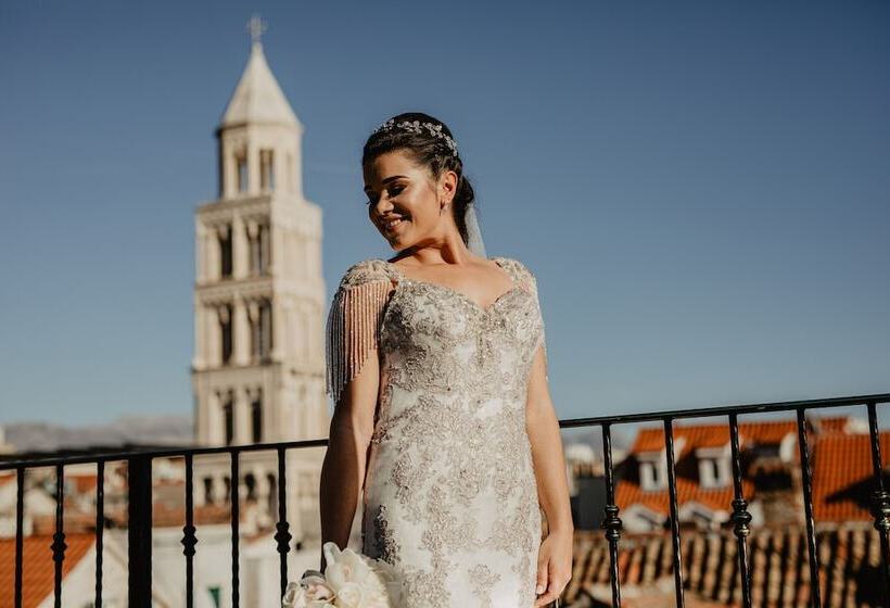 Plaza Marchi Old Town   Mag Quaint & Elegant Boutique Hotels