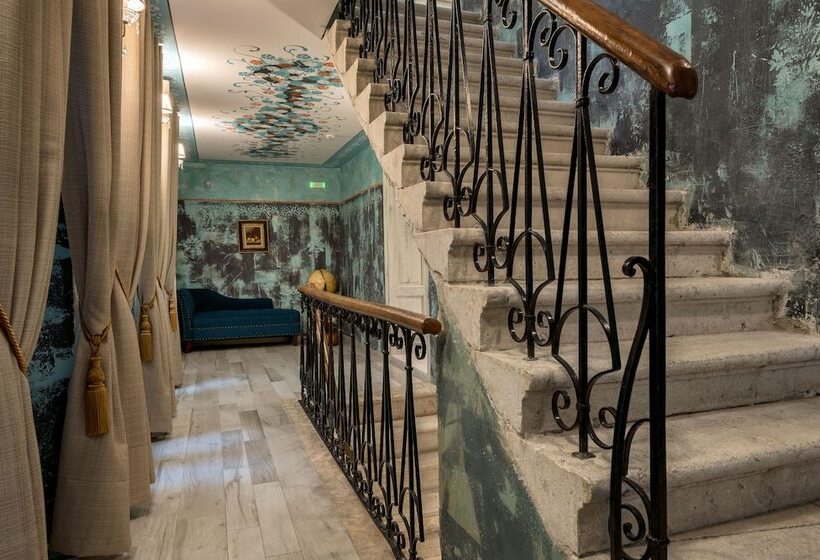 Plaza Marchi Old Town   Mag Quaint & Elegant Boutique Hotels