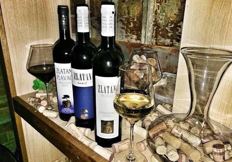 Plaza Marchi Old Town   Mag Quaint & Elegant Boutique Hotels