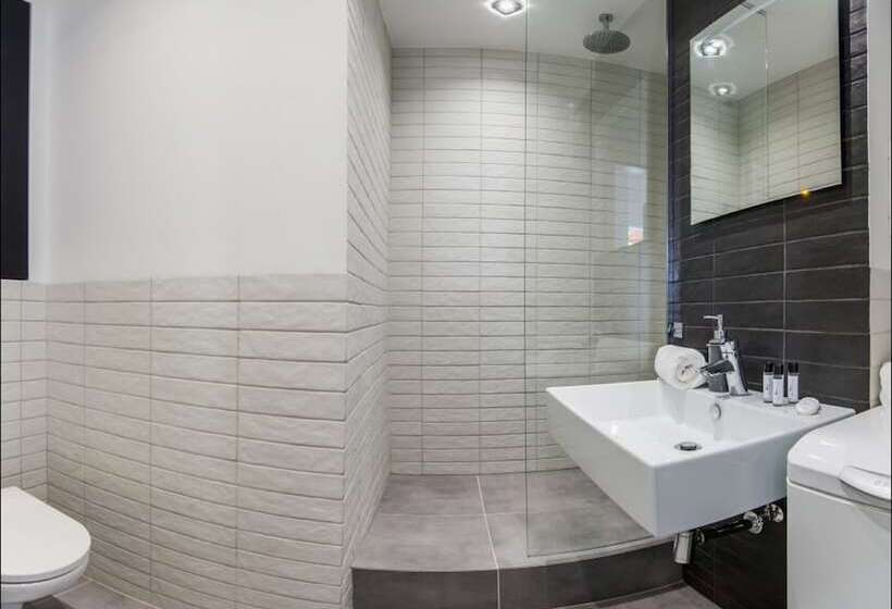 בית מלון כפרי P&o Apartments Chmielna