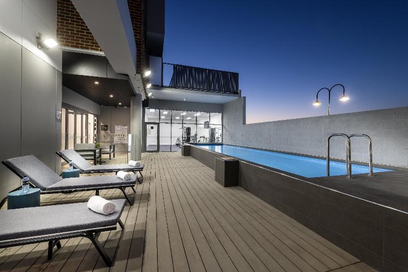 فندق Quest Midland