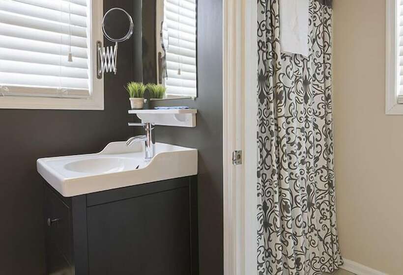 호텔 Rehoboth Guest House   Adults Only