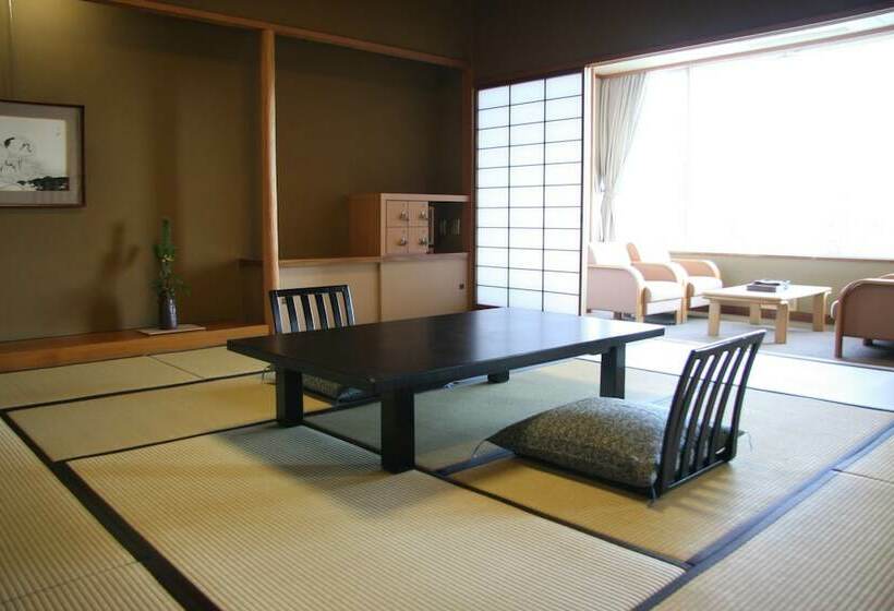 Отель Sansuikan Kinryu