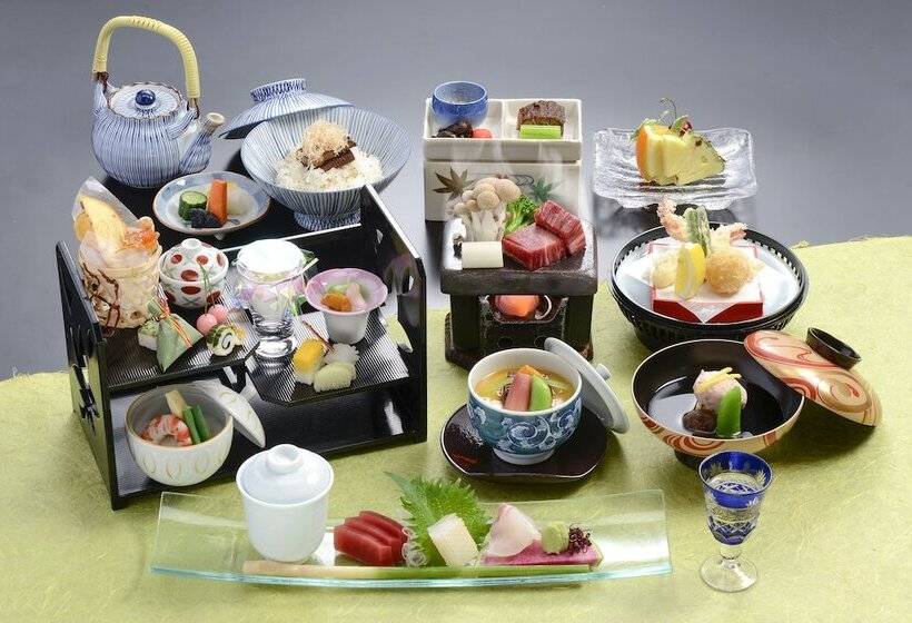 Отель Sansuikan Kinryu