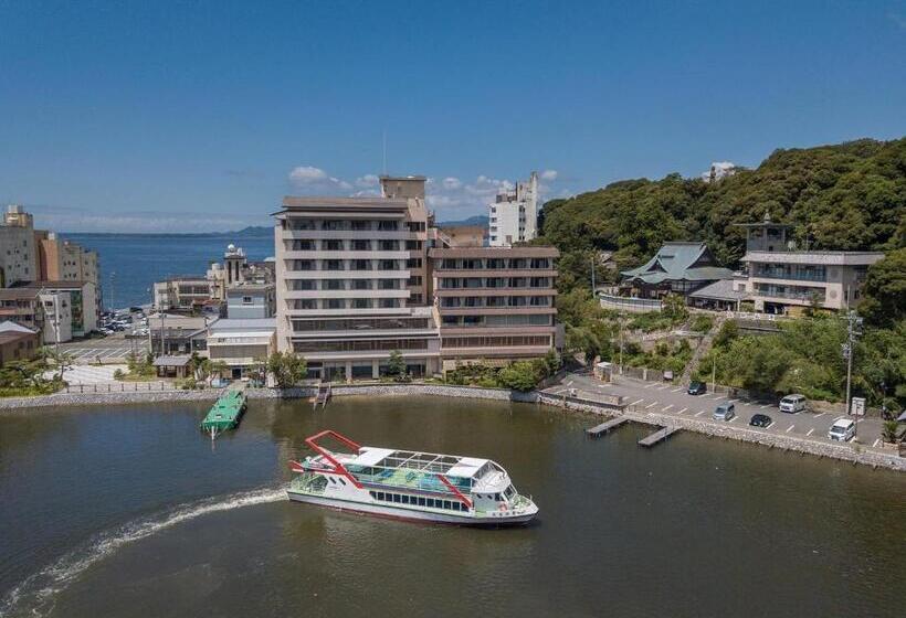 Отель Sansuikan Kinryu