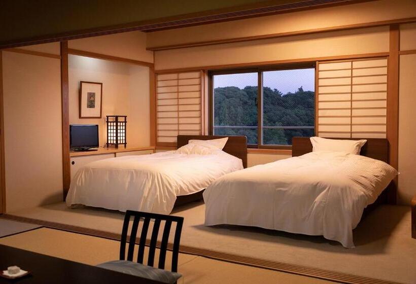 Отель Sansuikan Kinryu