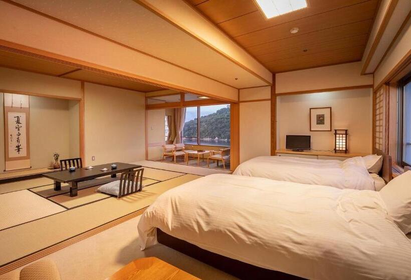 Отель Sansuikan Kinryu